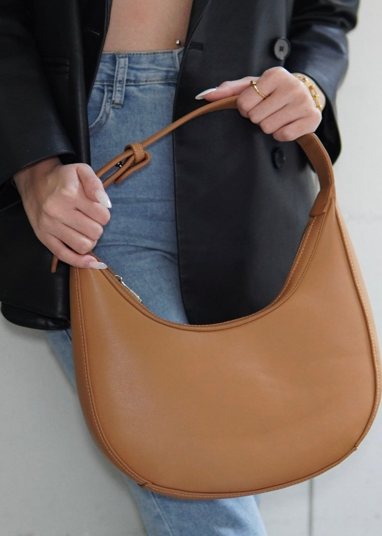 Lepont Crescent Bag - Caramel